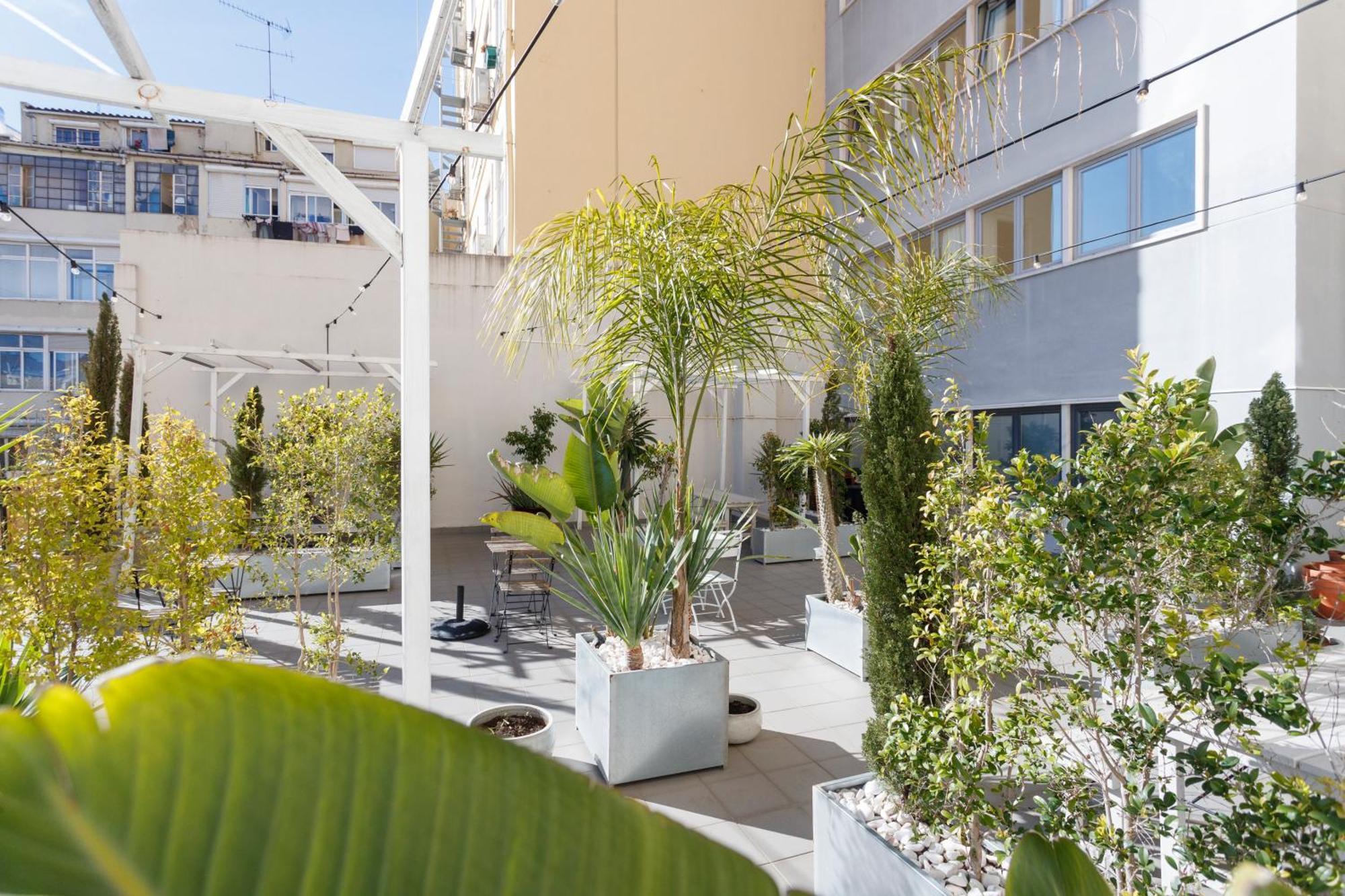 Cosmopolitan Comfort In Lisbon 4A- By Misha'S Place Εξωτερικό φωτογραφία